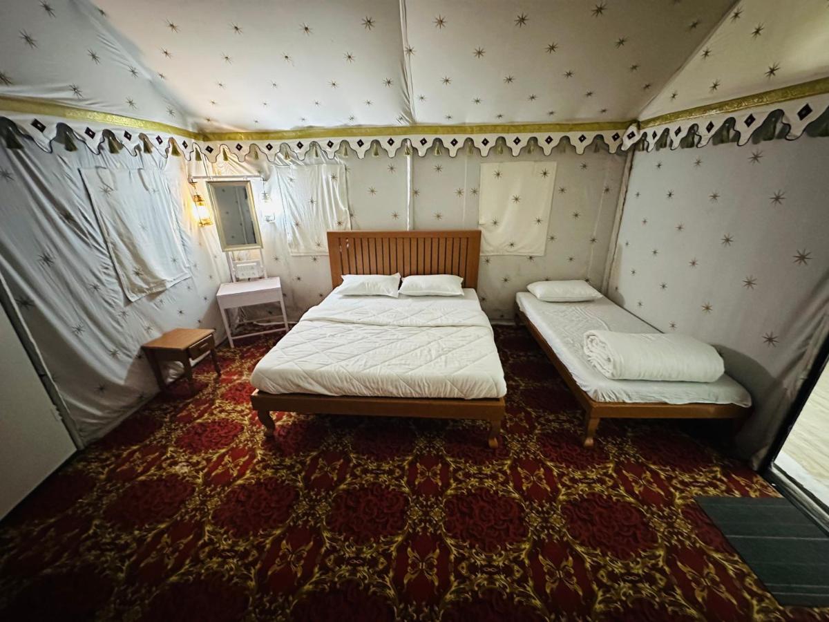 Modhera Sunrise Resort - Tents Bhungas Jungle Restaurants & Candlelight Dining Kalri Exterior foto